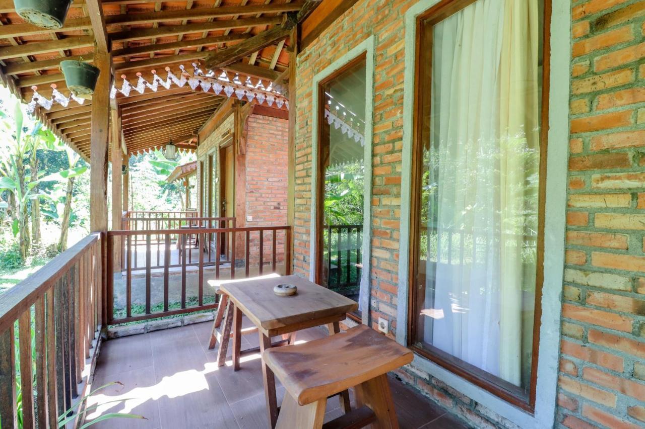 Hotel Balkondes Kenalan Magelang Exteriér fotografie